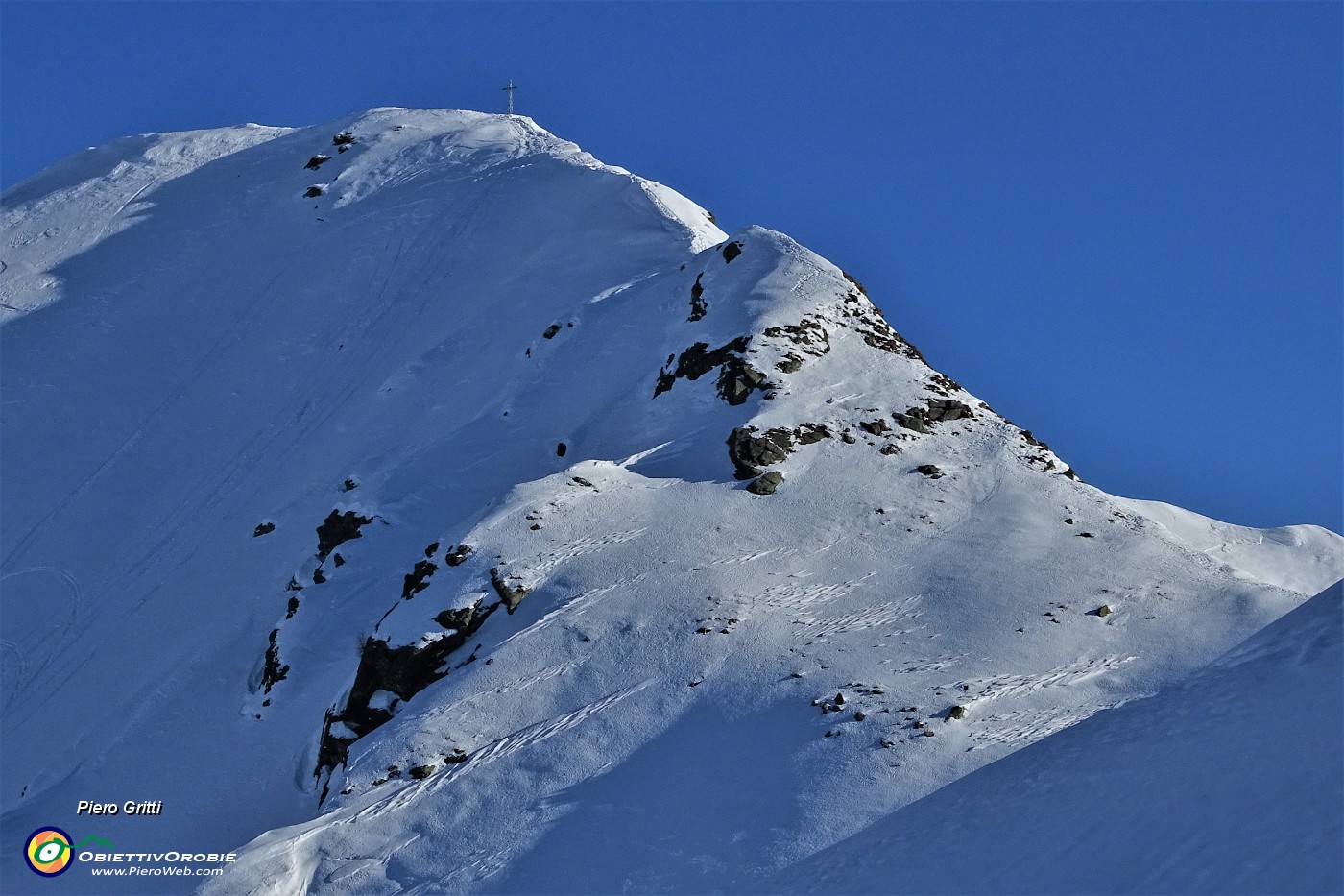 55 Da Cima Villa zoom sul Pizzo delle segade (2168 m).JPG